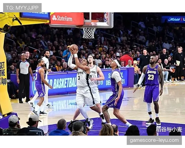 拉波尔特传球精准助力球队攻防转换，状态显著回暖