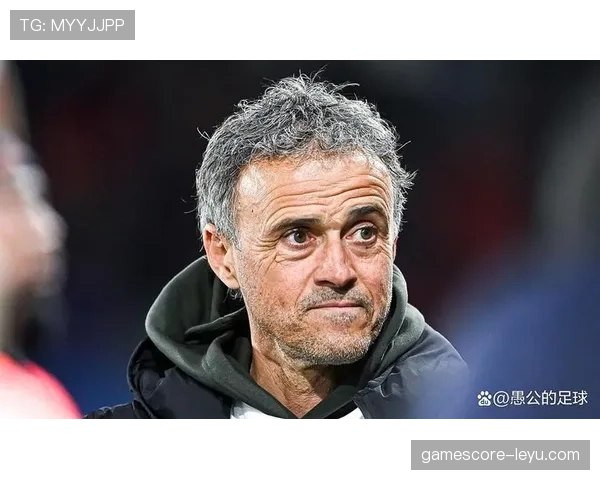 恩里克战术革新奏效,西班牙队状态回升重塑足球风格 恩里克战术革新奏效,西班牙队状态回升重塑足球风格