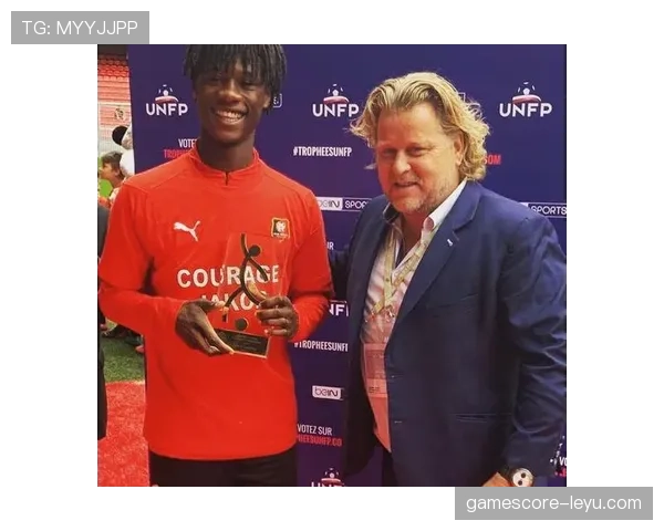 卡马文加法甲新秀级表现引豪门争夺分析