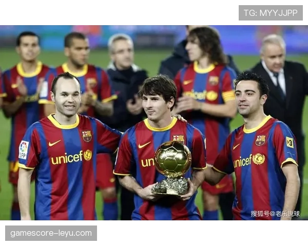 哈维与伊涅斯塔在组织调度上出现偏移，哈维更偏向单点驱动